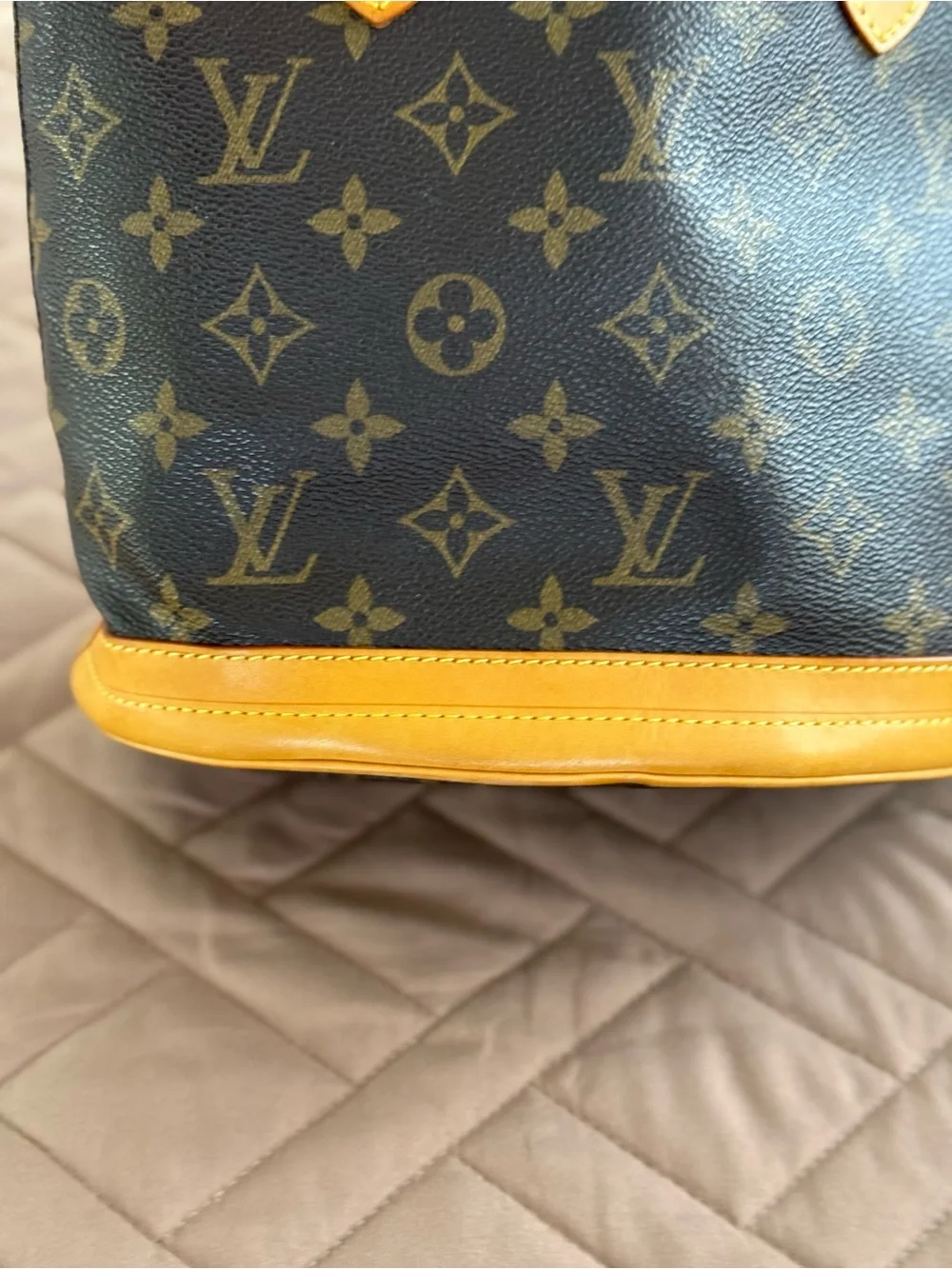 Louis Vuitton Brown Monogram Canvas Bucket Shoulder Bag with Tan Trim